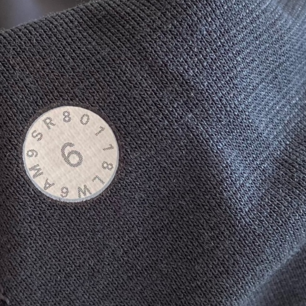 Lululemon Rejuvenate Crop - Picture 7 of 8